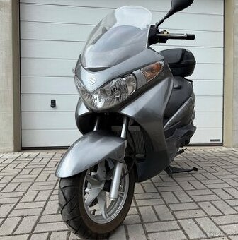 Suzuki Burgman 125i, cz doklady