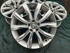 Alu disky Volkswagen T-Roc Grange Hill R18 5x112 - 1