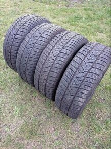 Zimní pneu PIRELLI 205/60R16"