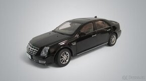 1:18 KYOSHO GM CADILLAC SLS SEDAN