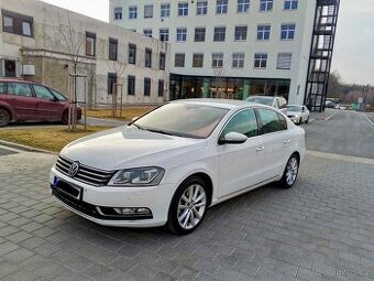 VW Passat 2.0 TDi 2013 103kw  Highline, tažné zařízení