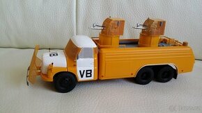 Tatra T148 Veřejná Bezpečnost - vodní dělo 1:43 Schuco