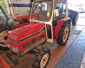 Malotraktor Yanmar FX 235,  4x4 Posilovač