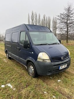 Nissan Interstar