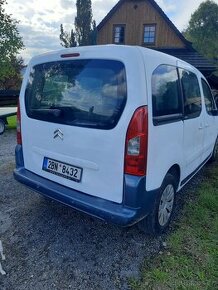 Prodam citroen berlingo 2010 - 1