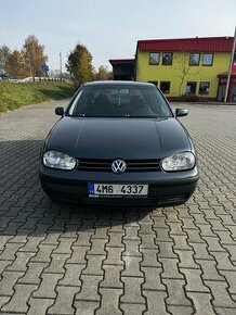 Volkswagen Golf IV