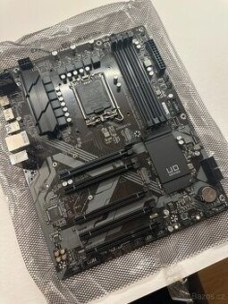 GIGABYTE B760 DS3H AX DDR4 pouze funkční deska