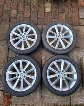 ALU KOLA ŠKODA OCTAVIA 3.+LETNÍ PNEU -- 225/45/R17"