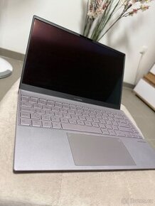 ASUS Zenbook 13 OLED