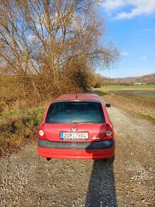 Renault Clio - auto na naučení