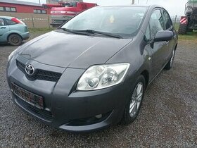 TOYOTA AURIS 1.33 VVT-i