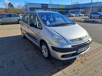 Citroen Xsara Picasso 1.8i po servisu, bez koroze