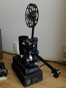 Projektor 16mm - 1