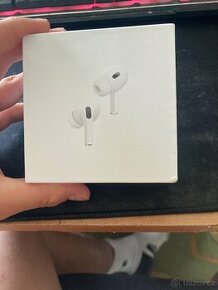 Airpods 2nd generation - 1