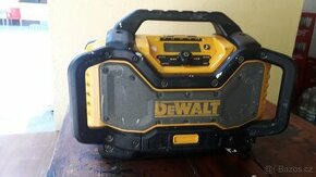 Stavebni radio dewalt