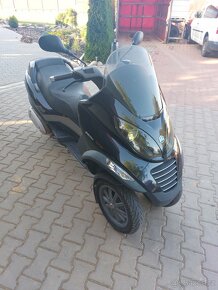 Piaggio MP3 250 i e  rok 2007,Vstřikováni paliva - 1