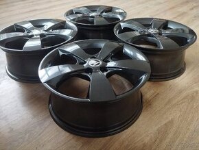 Alu kola 5x112 R17 PEGASUS Grafit - Škoda Octavia II, Yeti