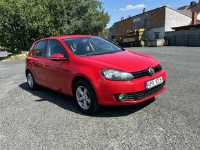 Volkswagen Golf 6 1.4i - 1