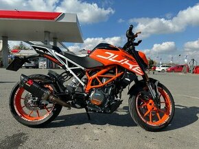 KTM duke 390 Akrapovič výfuk