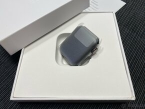 NOVÉ Apple Watch Series 4 Space Black Stainless Steel 40mm - 1