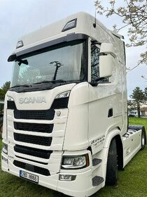 SCANIA S450