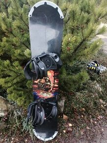 snowboard 120 + boots 37