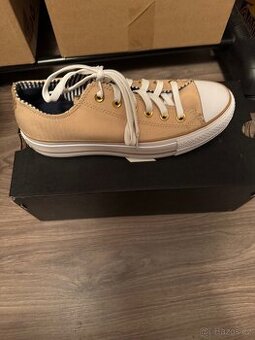 Converse unisex tenisky.Nové.Cena 1000kč