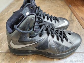 Nike LeBron X - 1