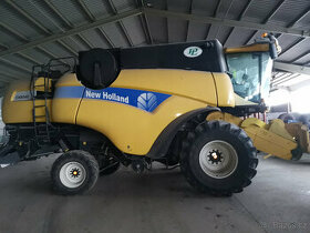 New Holland CX 8040