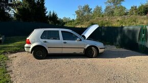 VW golf 4.  1.6