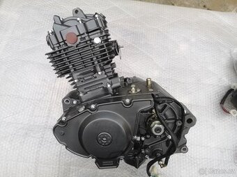 Ksr - Generic motor 125 FMI na díly