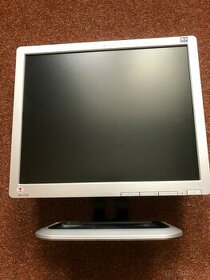 Monitor HP,  17 palců,  LCD - 1