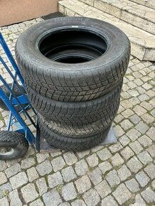 195/65 R15 sada zimních pneu