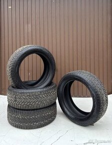 245/50 R19 105V Nokian Zimní Pneumatiky