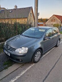 VW GOLF 1.9 TDI 77 KW 2006