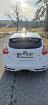 Ford Focus ST ( možná výměna)