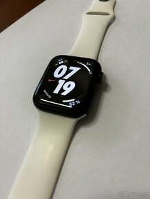 Apple watch SE 2022, 44mm, cellular Jak nové