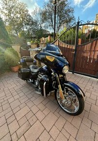 Harley-Davidson Street Glide FLHXSE CVO 2016