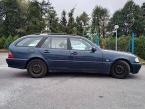 MERCEDES C220CDi - TAŽNÉ - AUTOMAT - 1