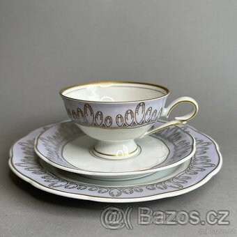 Elegantní snidanova sada. Porcelán. Starožitné