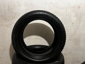 Pneu 225/50 R18