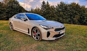 Kia Stinger GT 3.3 4x4 272kW 2018