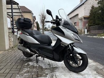 Kymco Downtown 125i, cz doklady, navi, ABS