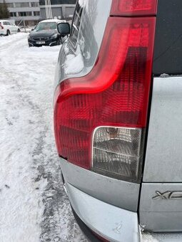 KOUPIM  levé zadní světlo Volvo XC90 Není diodové - 1