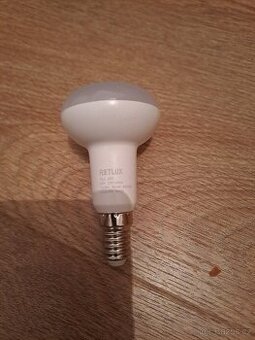 3 kusy - Žárovky LED E14, 8W (55 ekvivalent) - 1