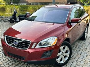 Volvo XC60 2.4D5 4x4 151kW 1.MAJITEL MANUÁL SERVISKA VÝHŘEV - 1