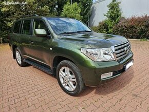 Toyota Land Cruiser 200 V8 4.5 D4-D,ČR,2.Majitel,Serviska,Ta - 1