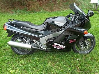 Kawasaki ZZR 1100