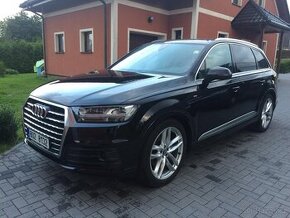 Audi Q7 - plná výbava