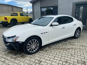 Maserati Ghibli  v6  TwinTurbo  model q4